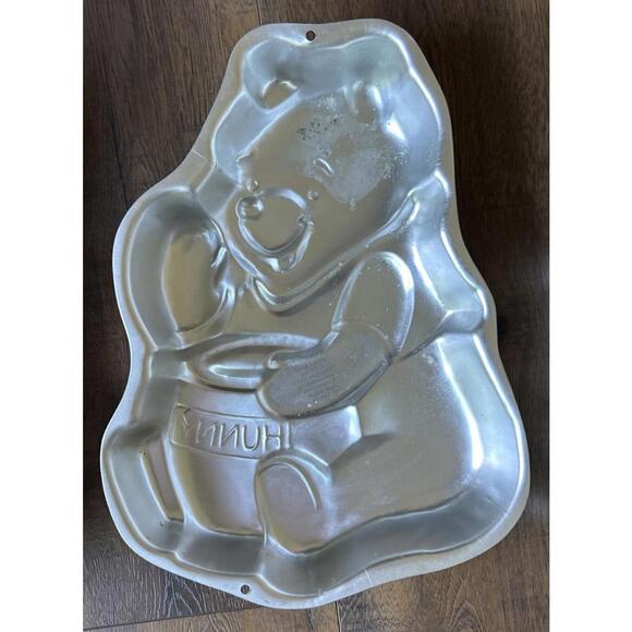 Wilton Cake Pans Lot of 8: Michelangelo,Barney,Smurf, Pooh, Clown, Dinos, Doll - Picture 9 of 11